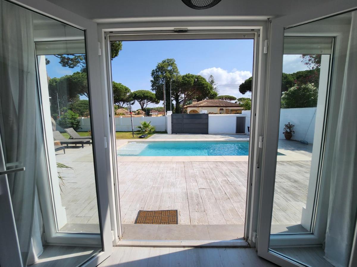 Villa Yoli 26 Con Piscina Y Jardin Cerca De La Playa Chiclana de la Frontera Zewnętrze zdjęcie